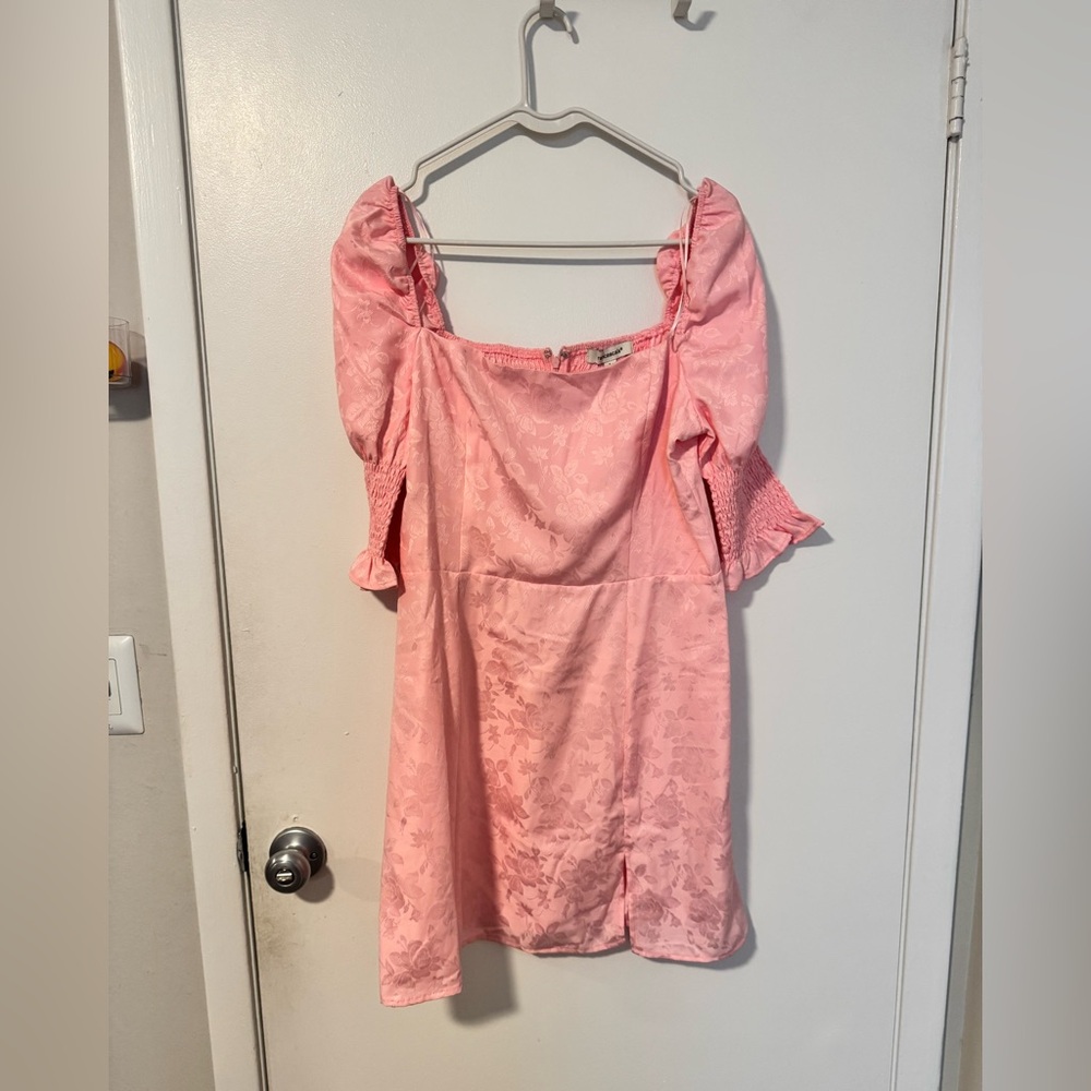 Pink Puff Sleeve Dress
